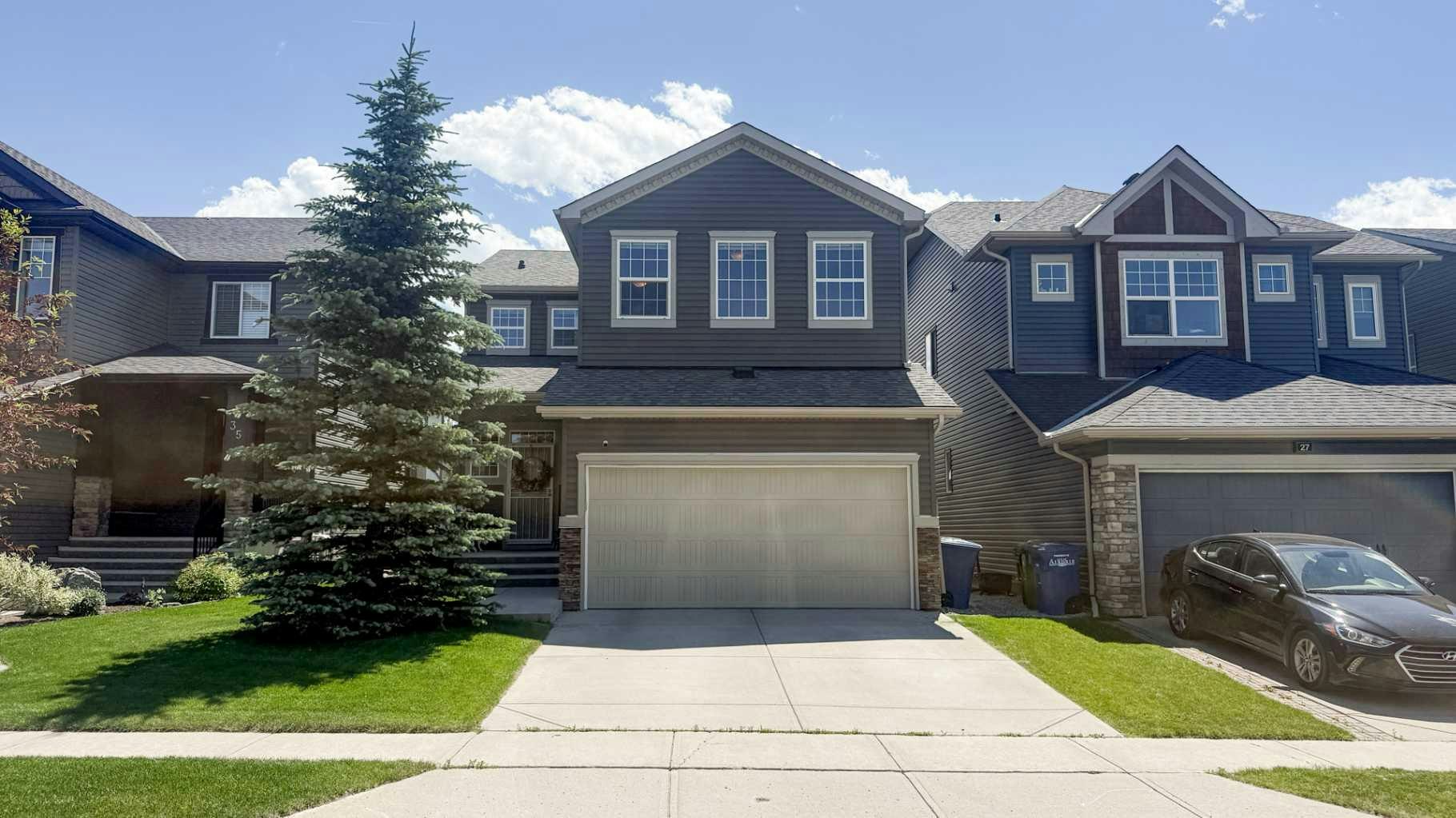 31 Ravenslea Crescent SE, Airdrie, AB, T4A 0H3