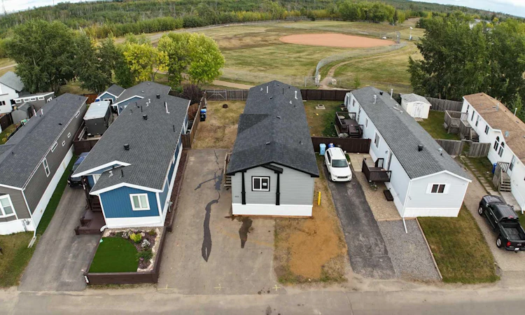252 Gregoire Crescent