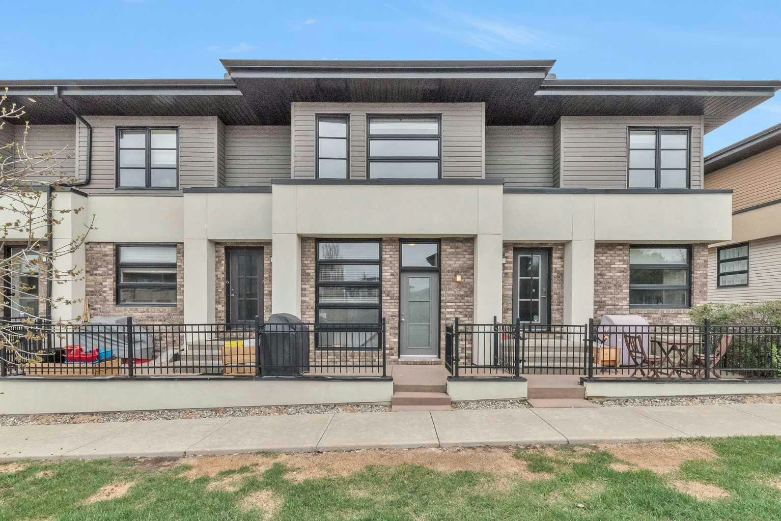 55 Aspen Hill Green SW, Calgary, AB, T3H 0H6