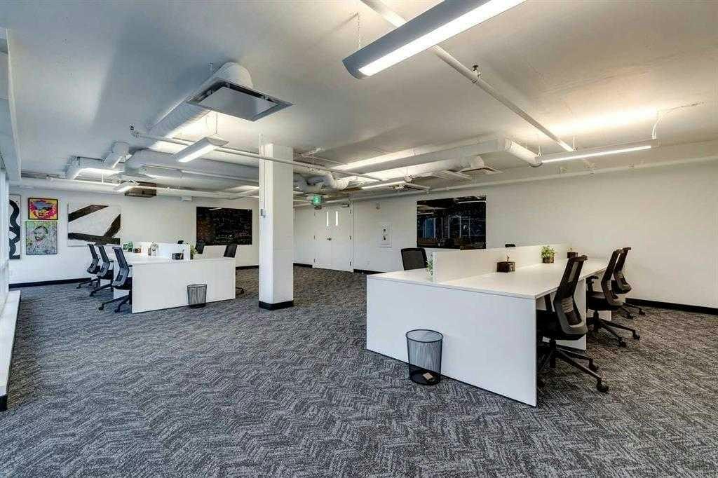 826-110 18a Street NW, Calgary, AB, T2N 5G5 - 18