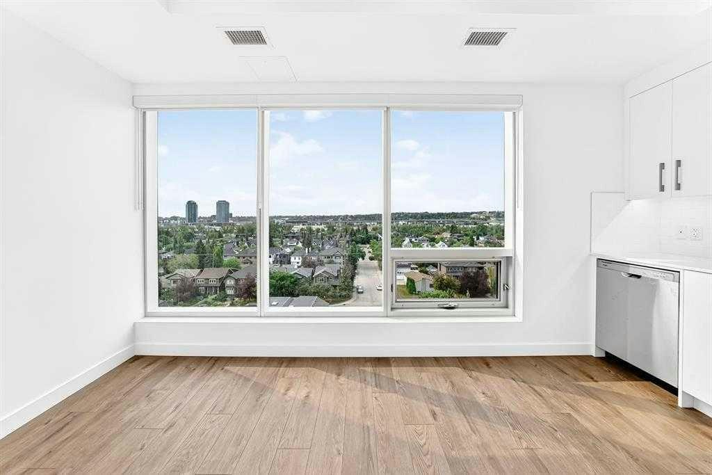 826-110 18a Street NW, Calgary, AB, T2N 5G5 - 5