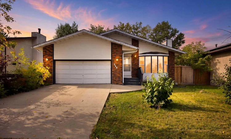 258 Kennedy Crescent