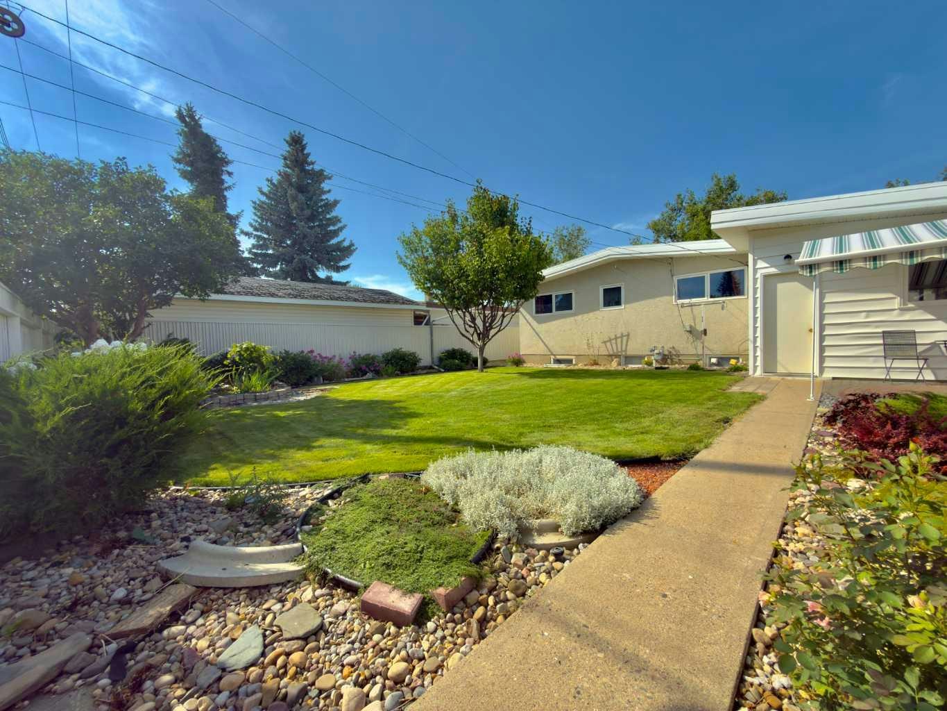 2610 20 Avenue S, Lethbridge, AB, T1K 1G7