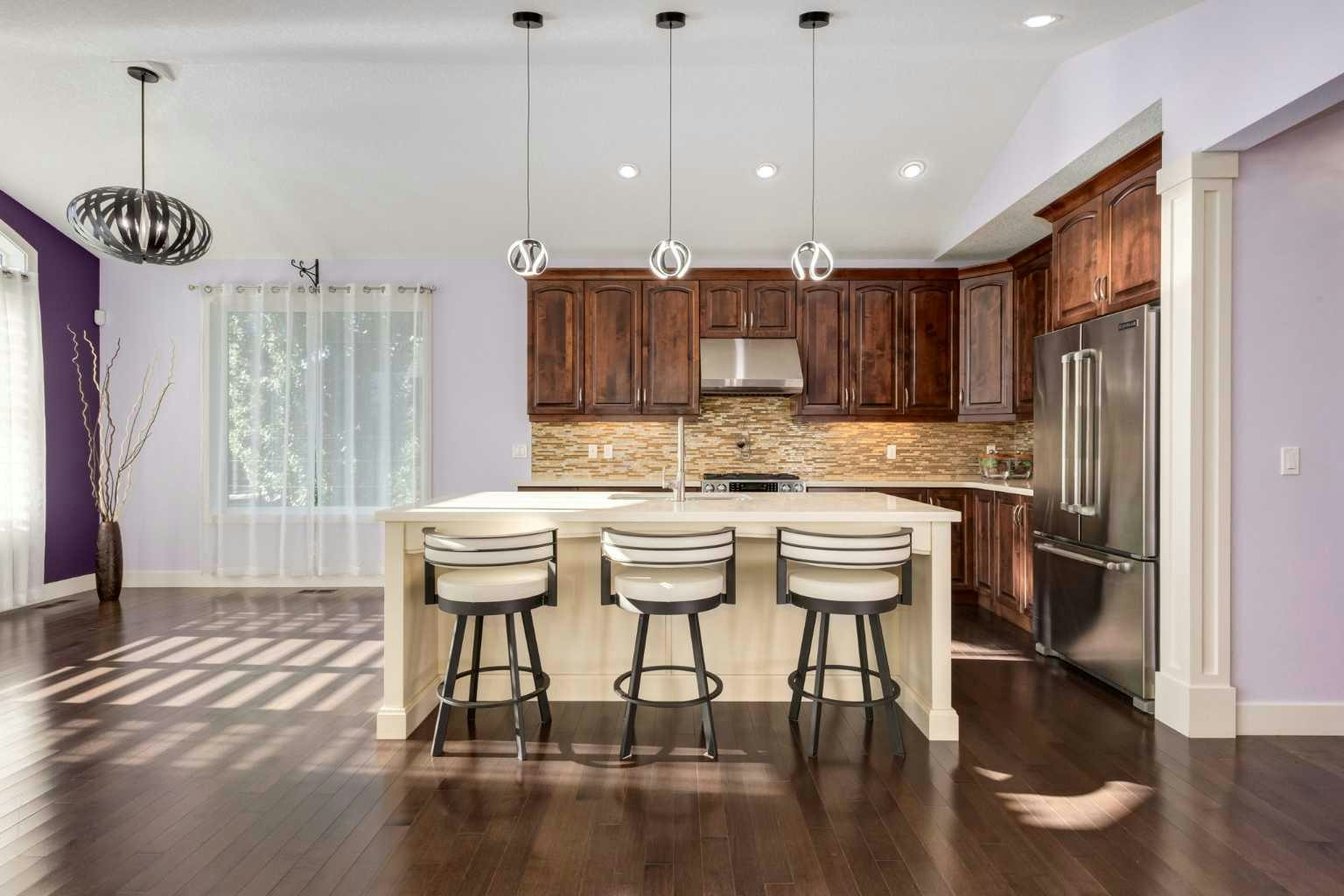 28 Cimarron Estates Manor, Okotoks, AB, T1S 0C6