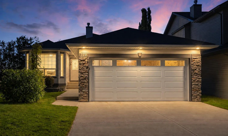 119 Citadel Meadow Close NW