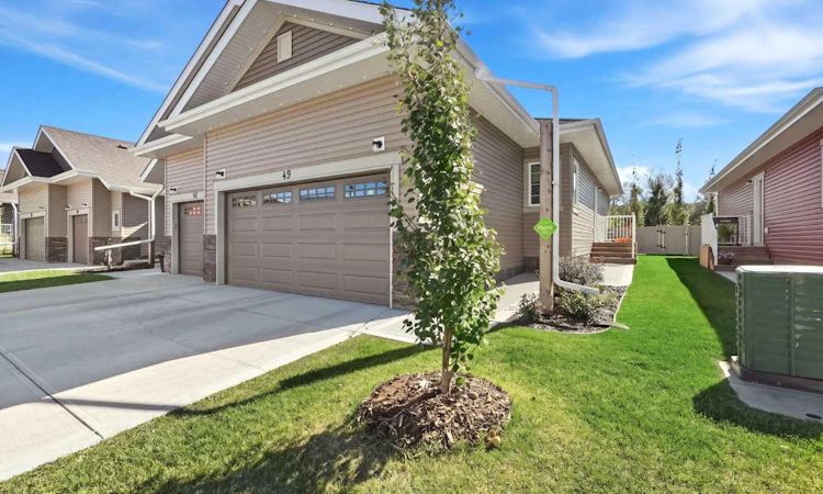 49 Golden Crescent