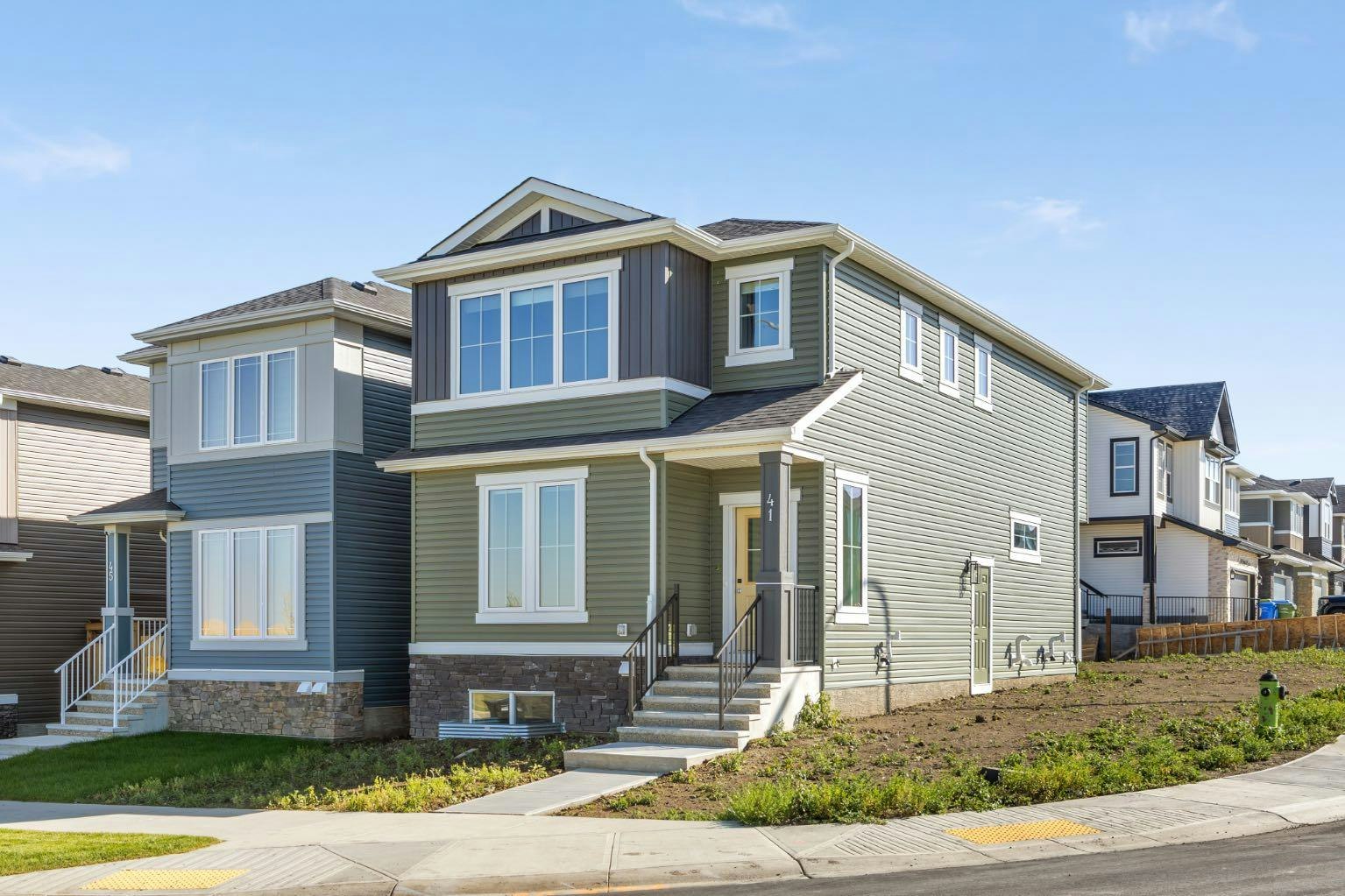 41 Ambleton Boulevard NW, Calgary, AB, T3P 1W9