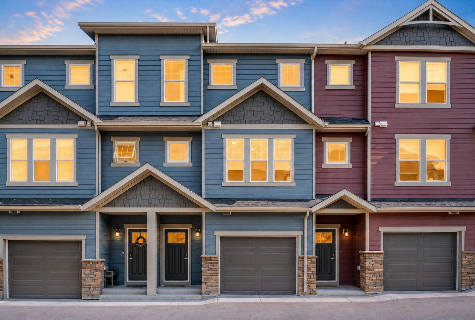 246 Cranbrook Square SE, Calgary, AB, T3M 3E3