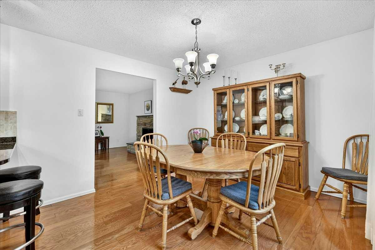 1707 107 Avenue SW, Calgary, AB, T2W 0C3 - 14