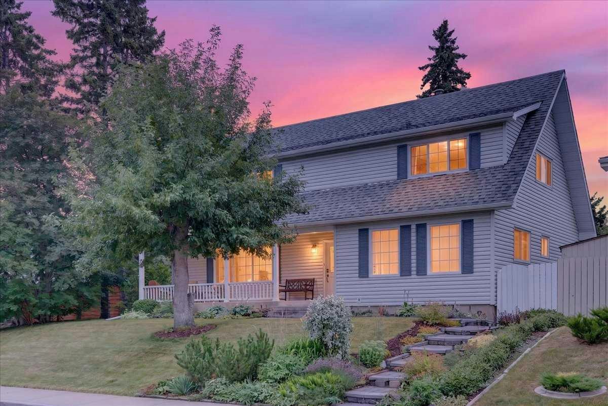 1707 107 Avenue SW, Calgary, AB, T2W 0C3