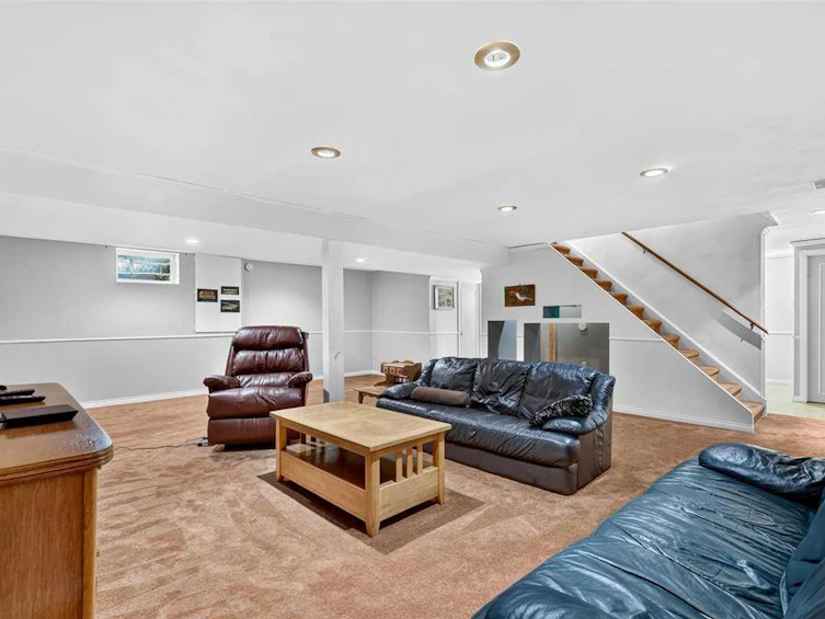 1707 107 Avenue SW, Calgary, AB, T2W 0C3 - 35