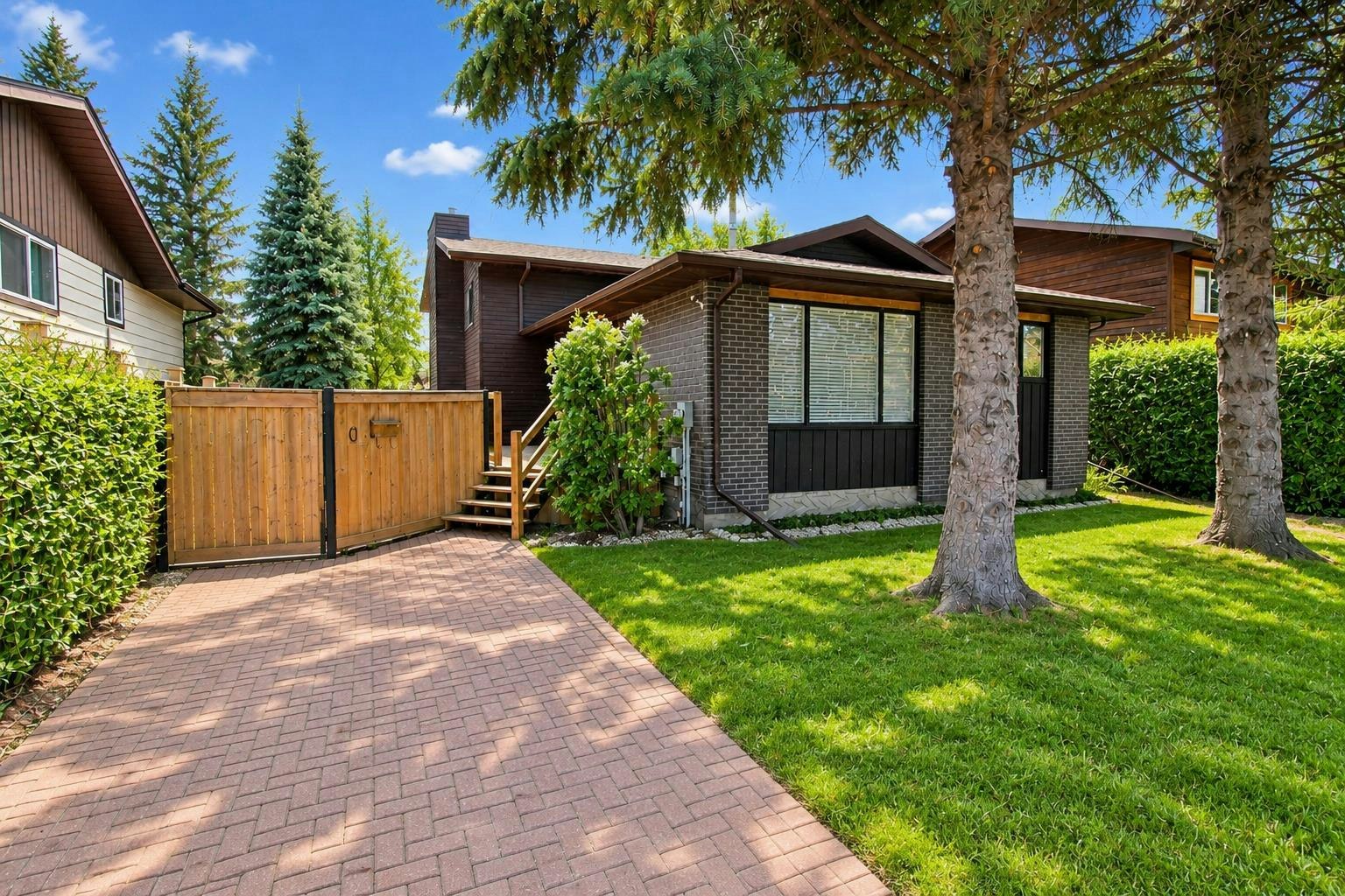 107 Greig Drive, Red Deer, AB, T4P 2M4