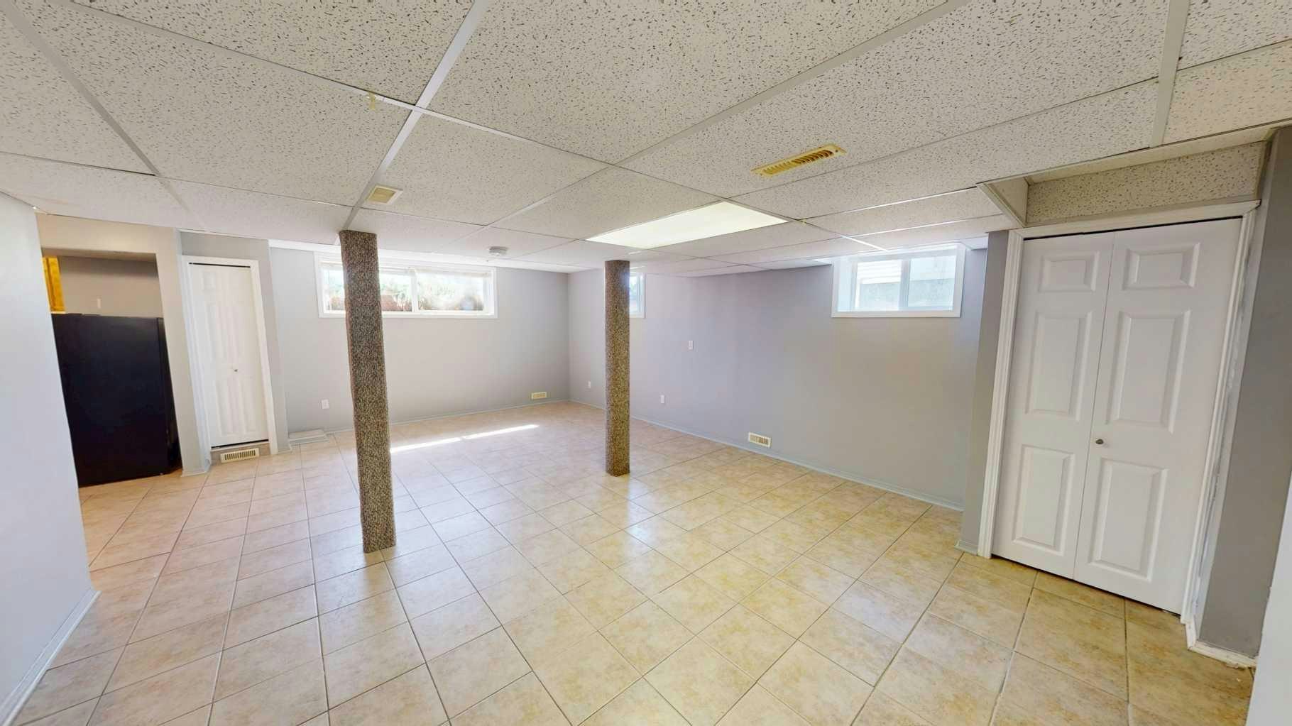 B-9835 100a Avenue, Sexsmith, AB, T0H 3C0 - 3