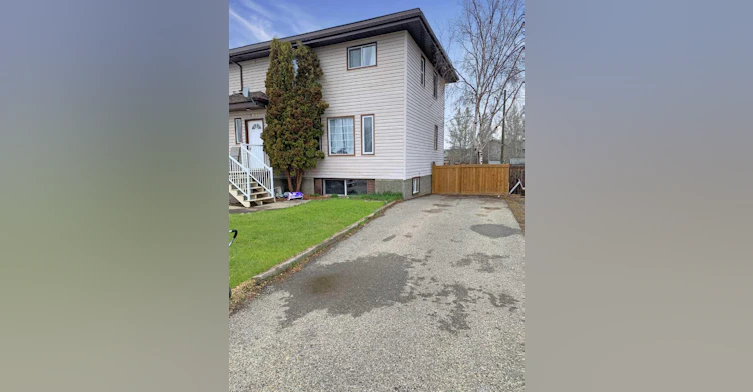 B-9835 100a Avenue, Sexsmith, AB, T0H 3C0