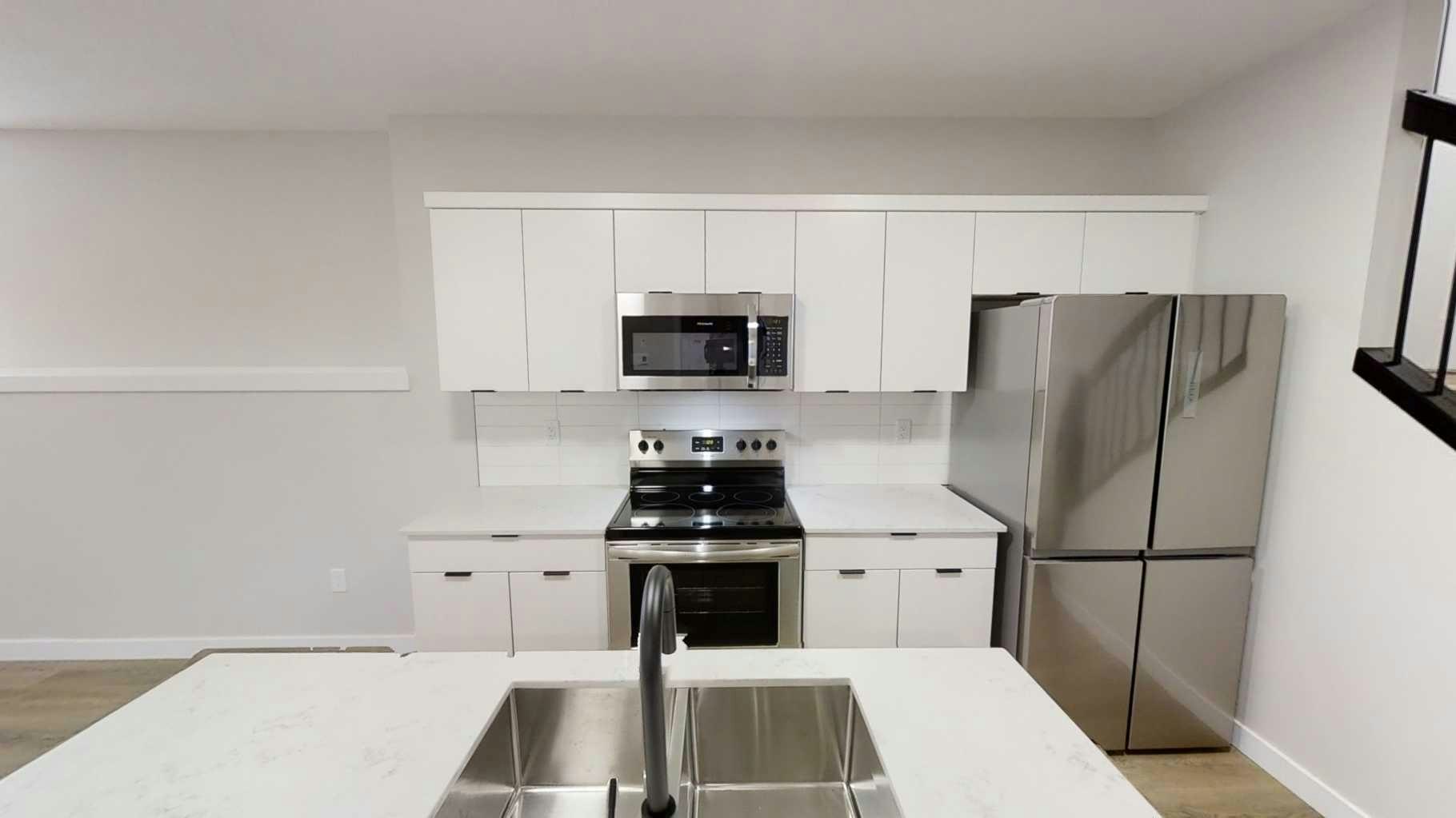 A-10205 126 Avenue, Grande Prairie, AB, T8V 6J3 - 3