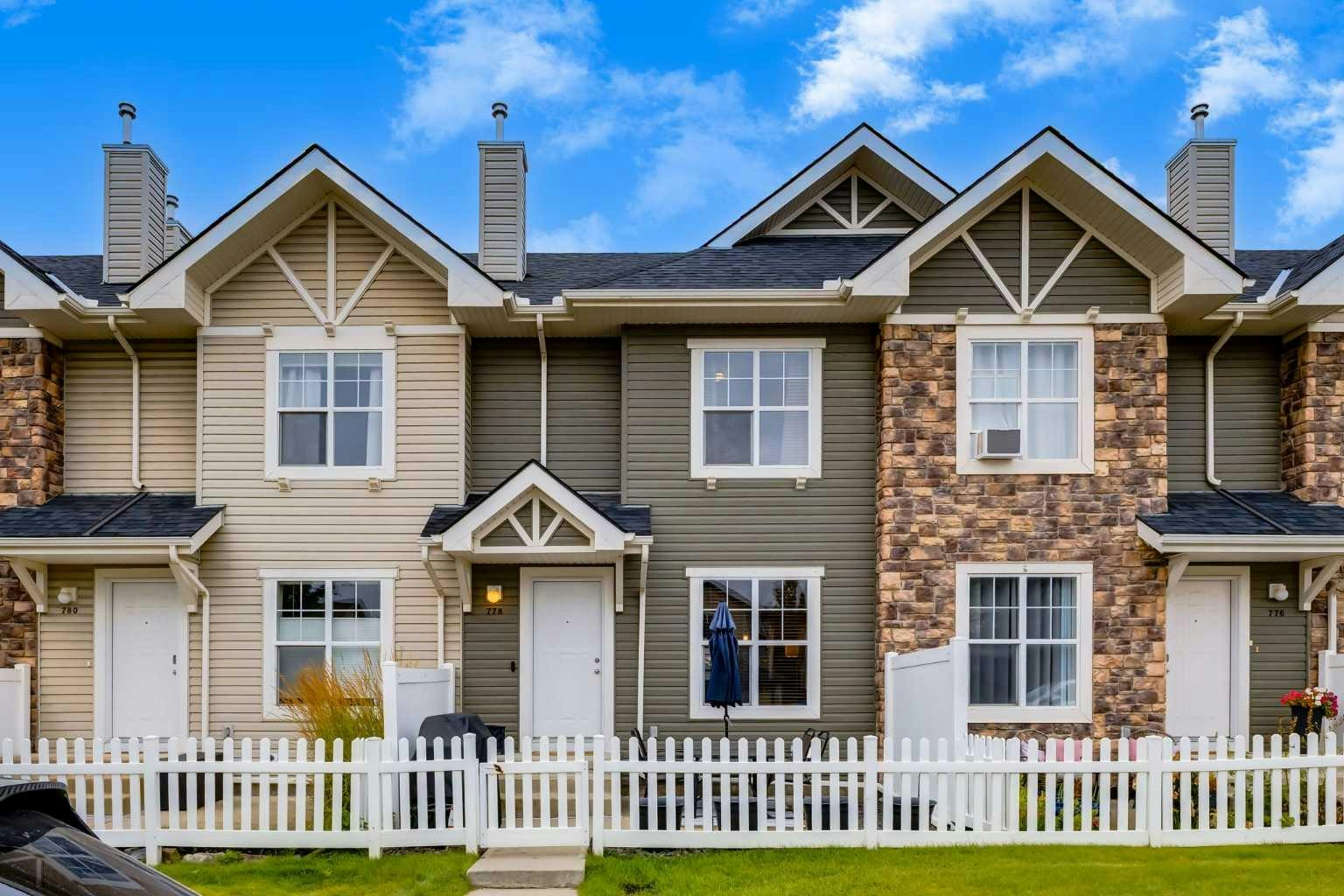 778 Tuscany Drive NW, Calgary, AB, T3L 3C4