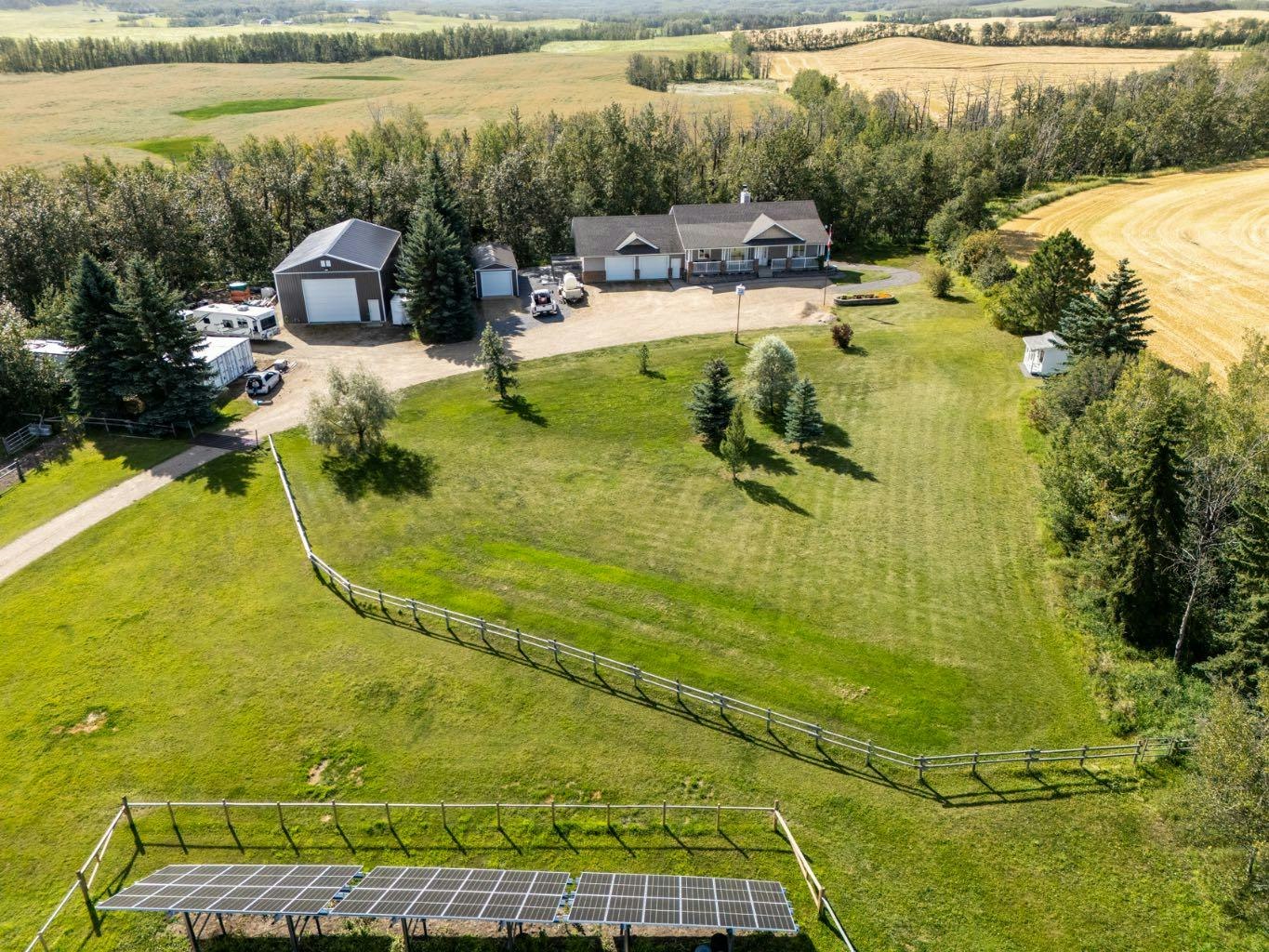 26139 Highway 595, Red Deer County, AB, T4E 0T9