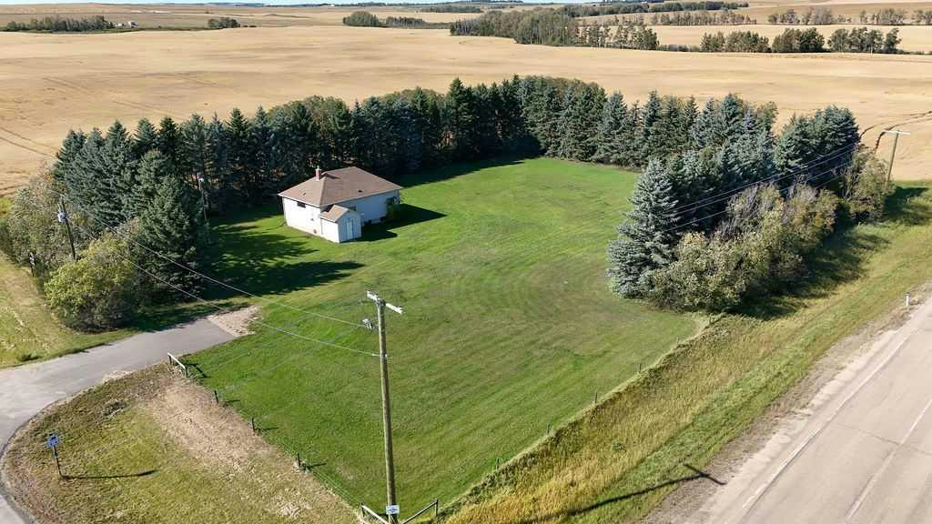 24302 Township Road 40 0, Lacombe, AB, T4C 0Y0