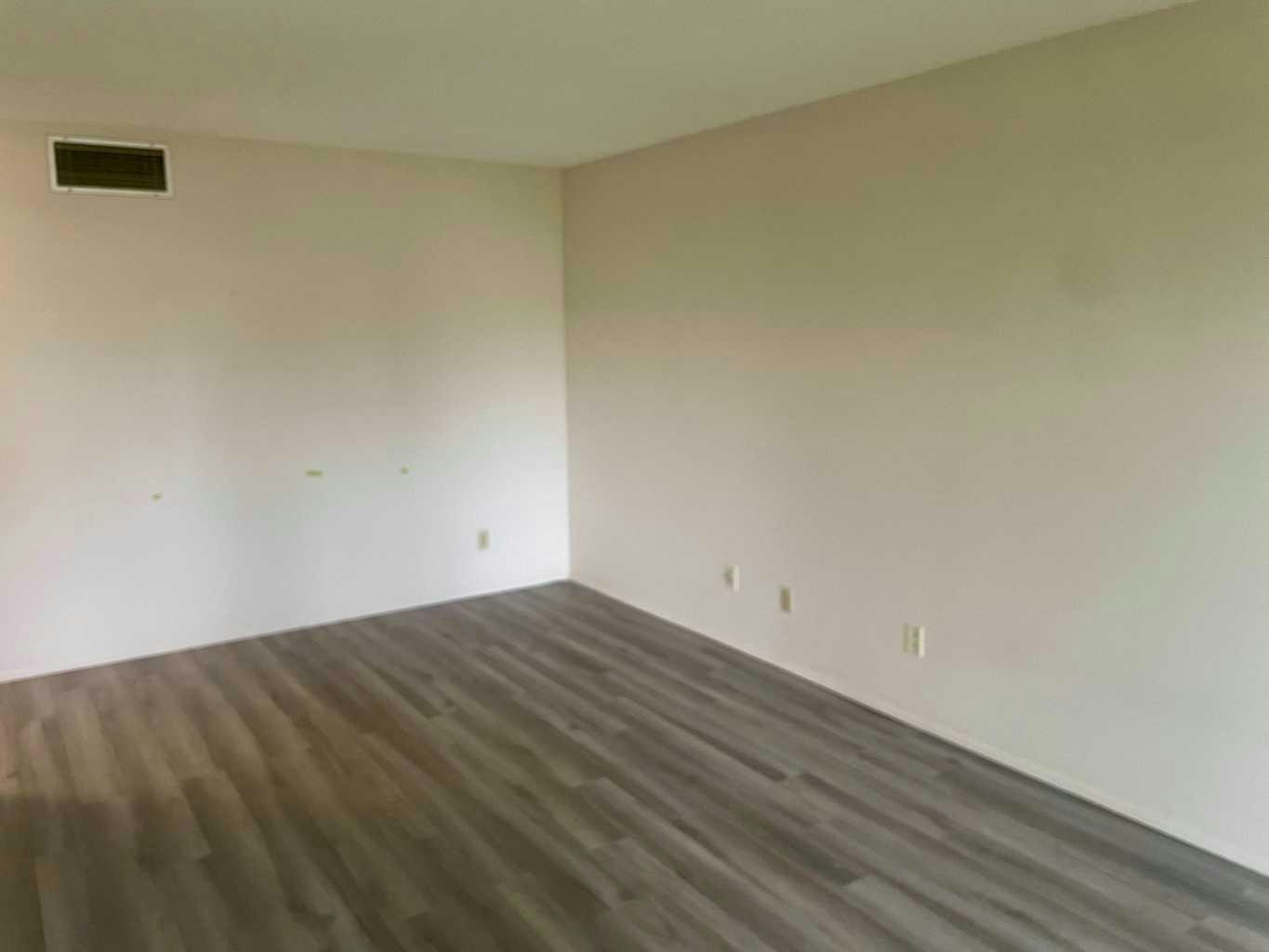 107-75 Temple Boulevard W, Lethbridge, AB, T1K 5M2 - 2
