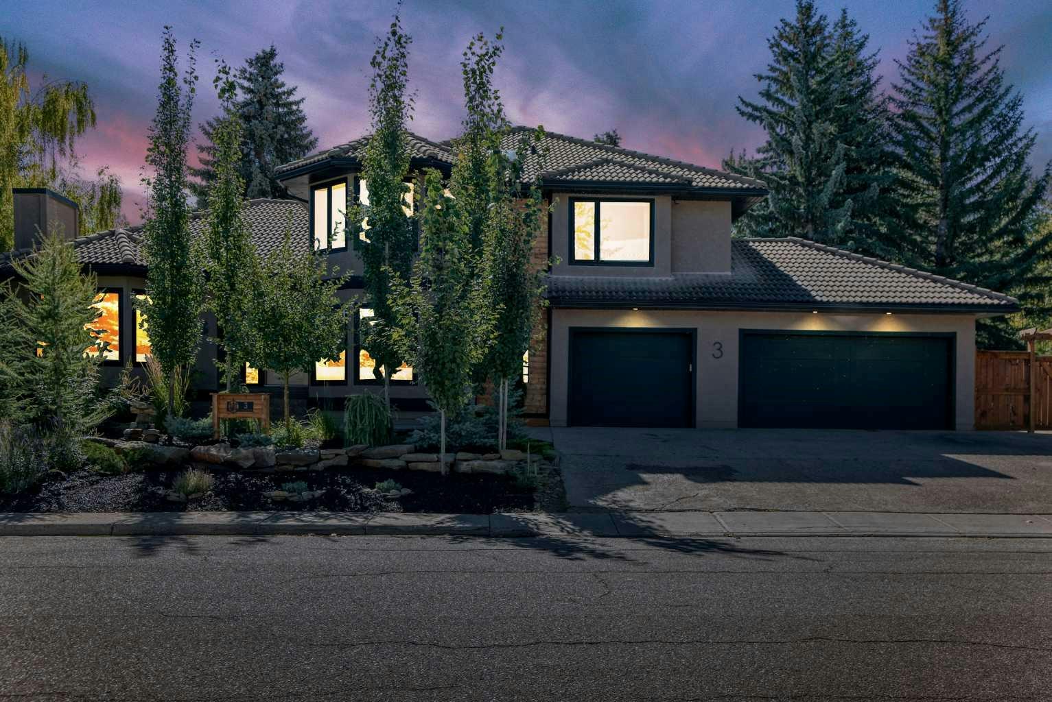 3 Pumpmeadow Crescent SW, Calgary, AB, T2V 5C8