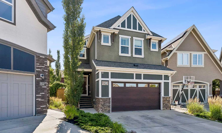116 Masters Court SE