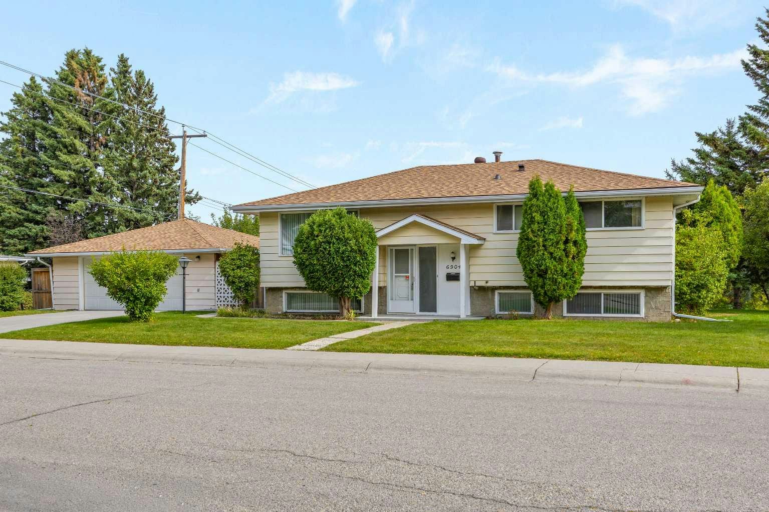 6904 8 Street NW, Calgary, AB, T2K 1G1