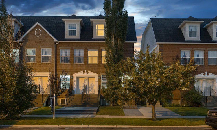 25-29 Springborough Boulevard SW