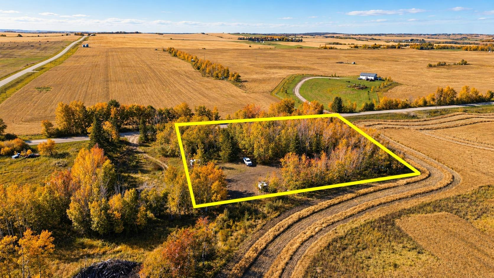 On Rr 251, Red Deer County, AB, T0M 1S0