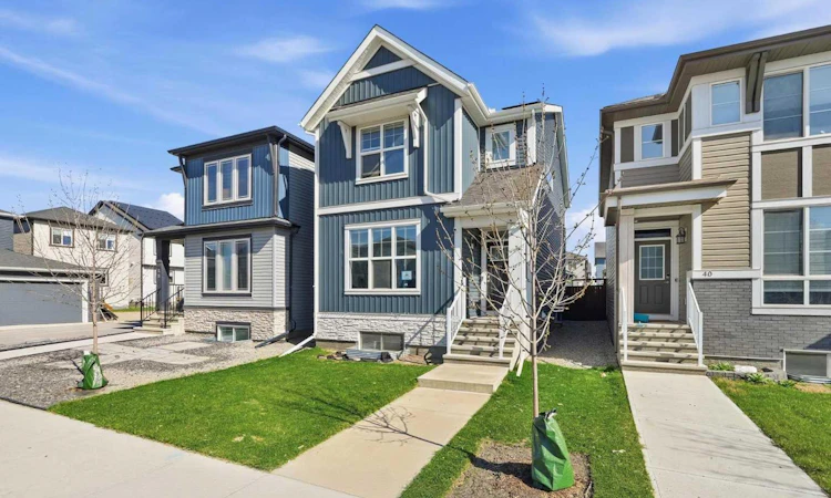 44 Amblefield Avenue NW
