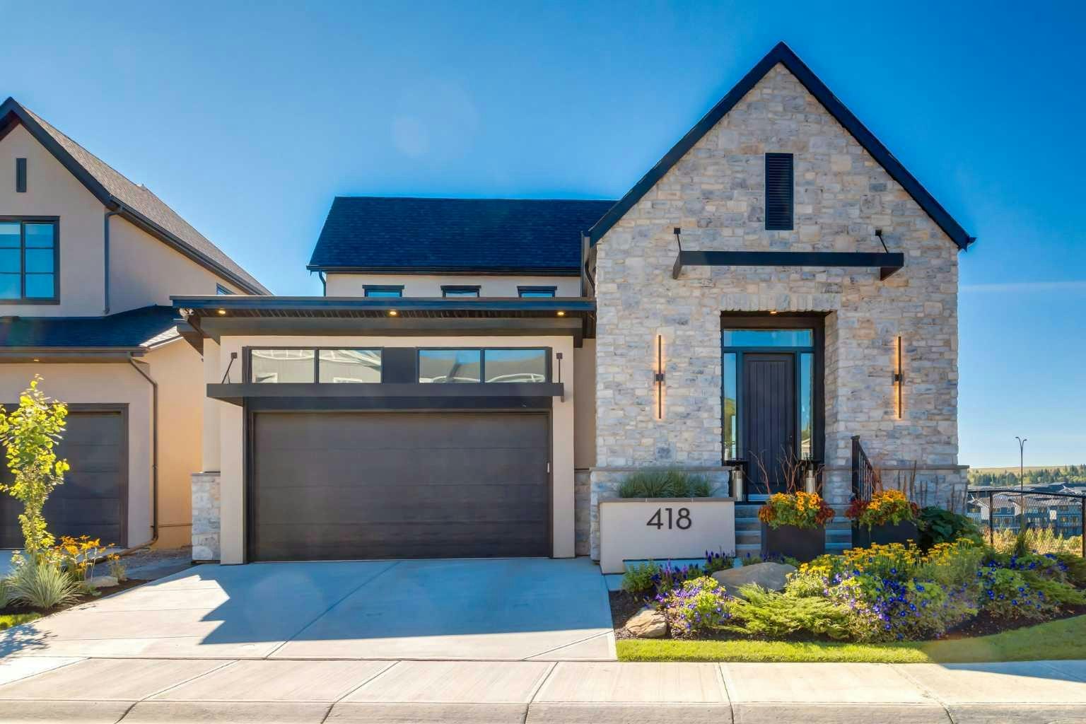 418 Crimson Ridge Place NW, Calgary, AB, T3L 0K8