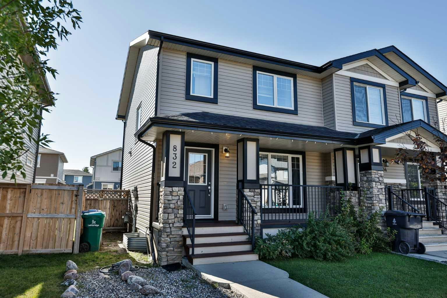 832 Silkstone Close, Lethbridge, AB, T1J 5C6