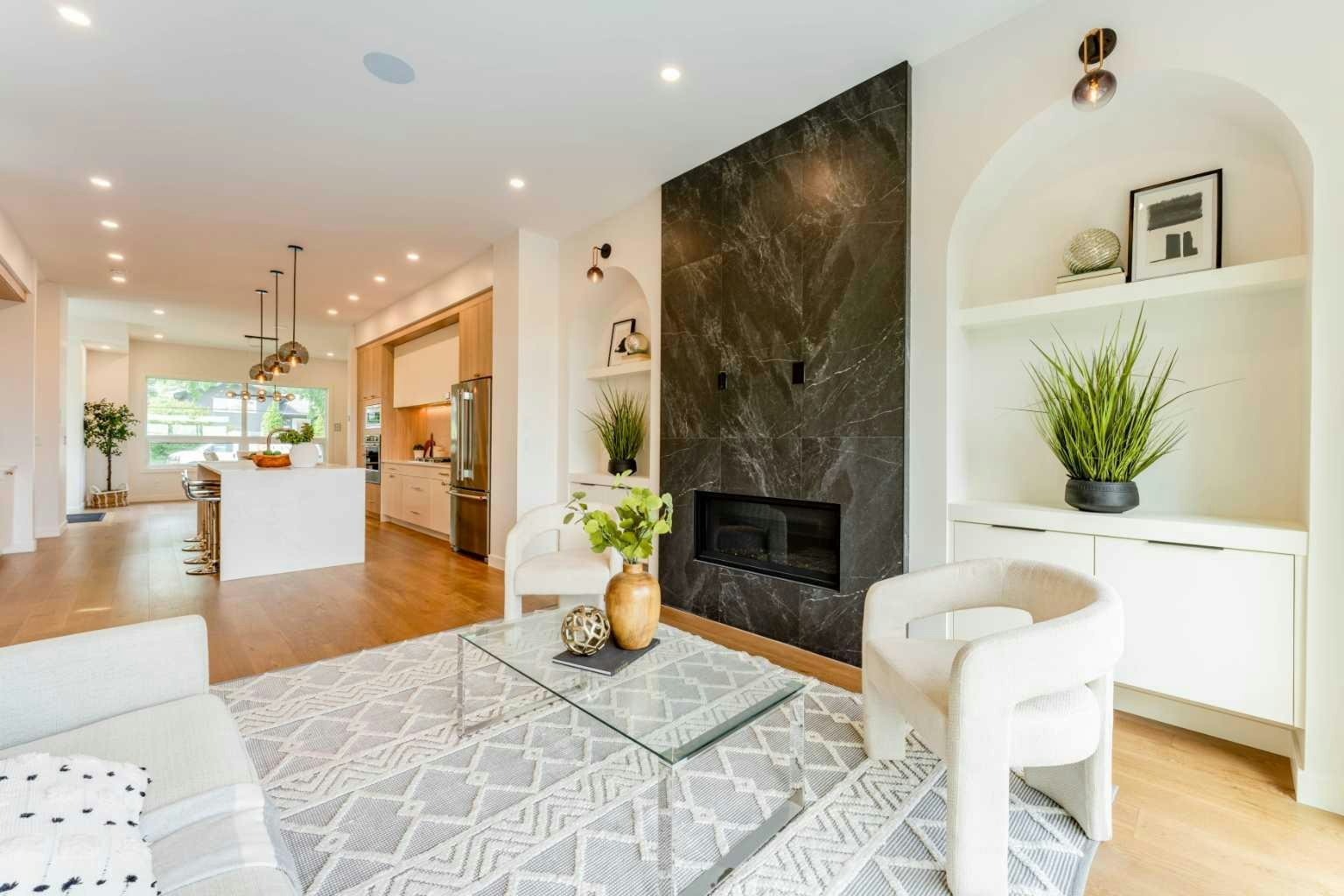 90 Hartford Road NW, Calgary, AB, T2K 2A5