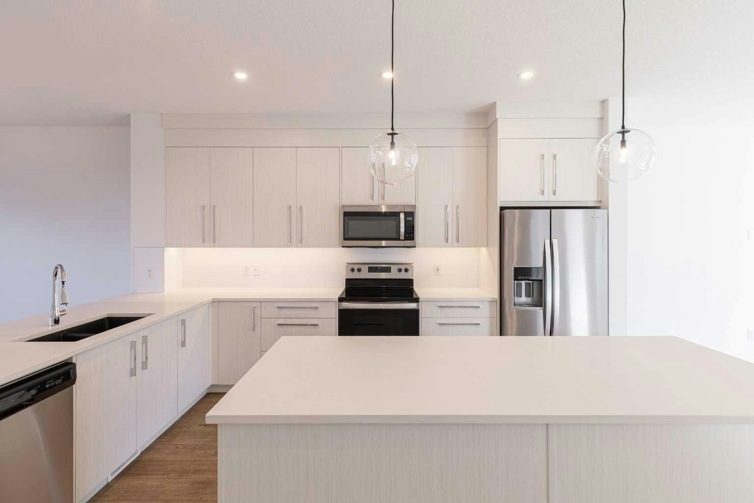 74 Mallard Heath SE, Calgary, AB, T3S 0E4