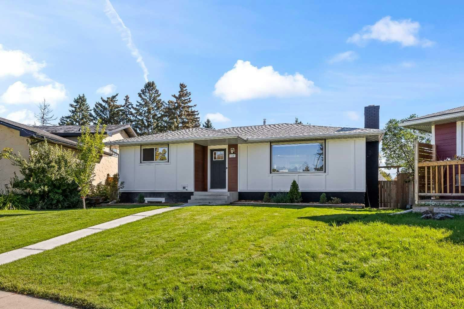 128 Doverthorn Bay SE, Calgary, AB, T2B 2G3