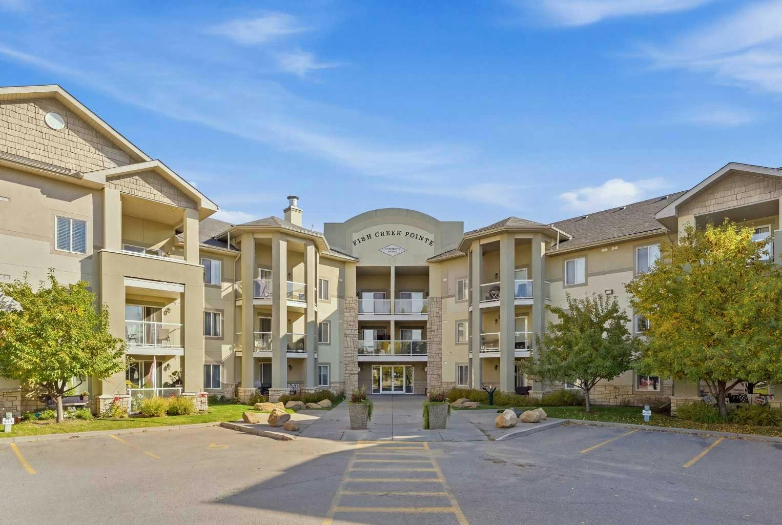 2208-2518 Fish Creek Boulevard SW, Calgary, AB, T2Y 4T6