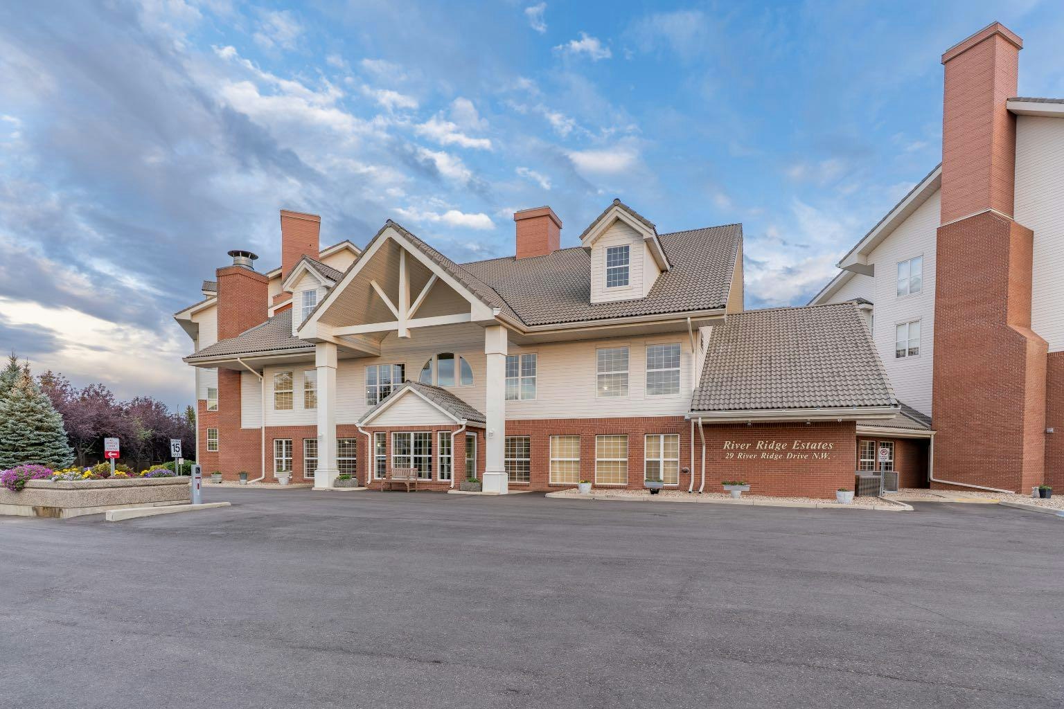 315-29 River Ridge Drive NW, Medicine Hat, AB, T1A 8V3