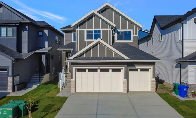 27 Heritage Close