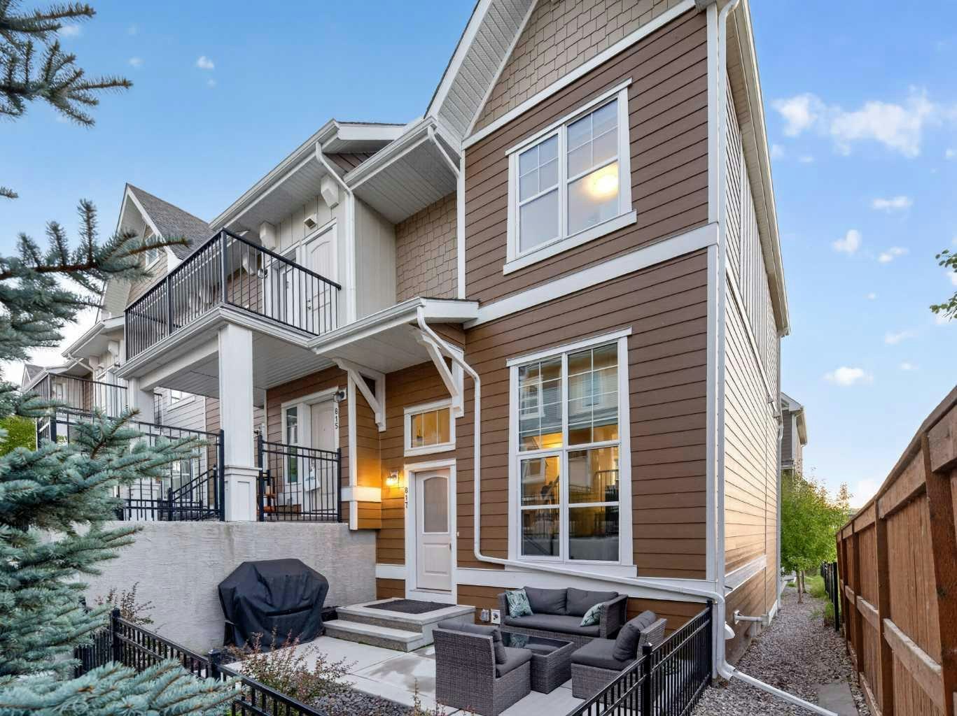 817 Cranbrook Walk SE, Calgary, AB, T3M 2V5