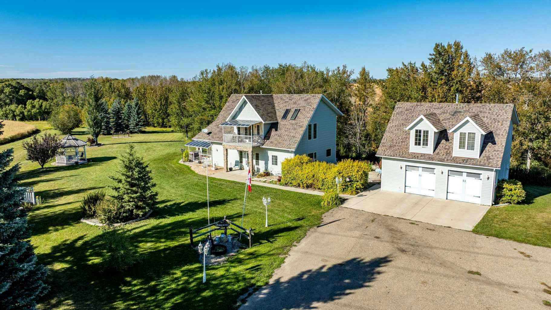26108 Township Road 381 Road, Red Deer County, AB, T4E 1G1