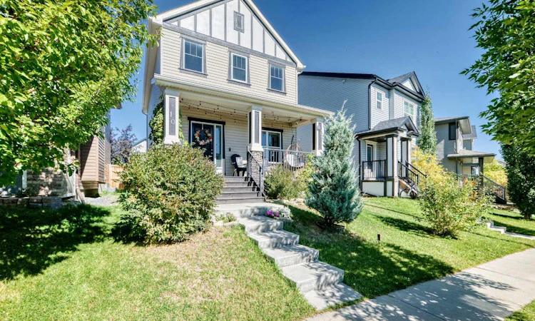 10 Reunion Grove NW