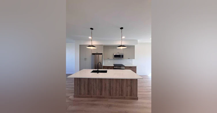 2815 16 Avenue, Lethbridge, AB, T1M 0G9 - 5