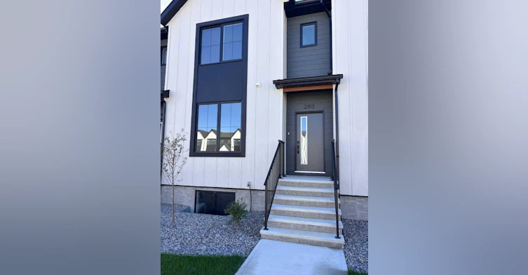 2813 16 Avenue, Lethbridge, AB, T1M 0G9