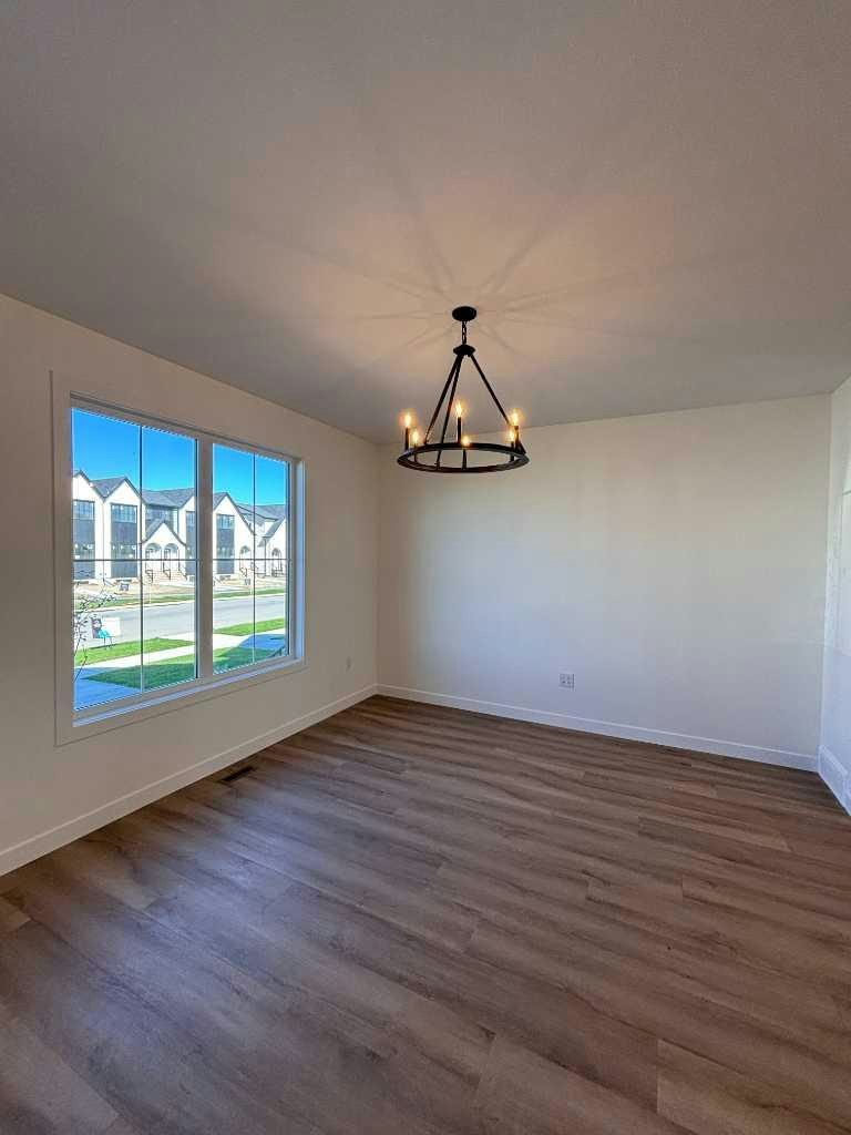 2815 16 Avenue, Lethbridge, AB, T1M 0G9 - 9