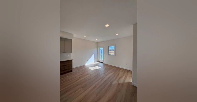 2815 16 Avenue, Lethbridge, AB, T1M 0G9 - 8