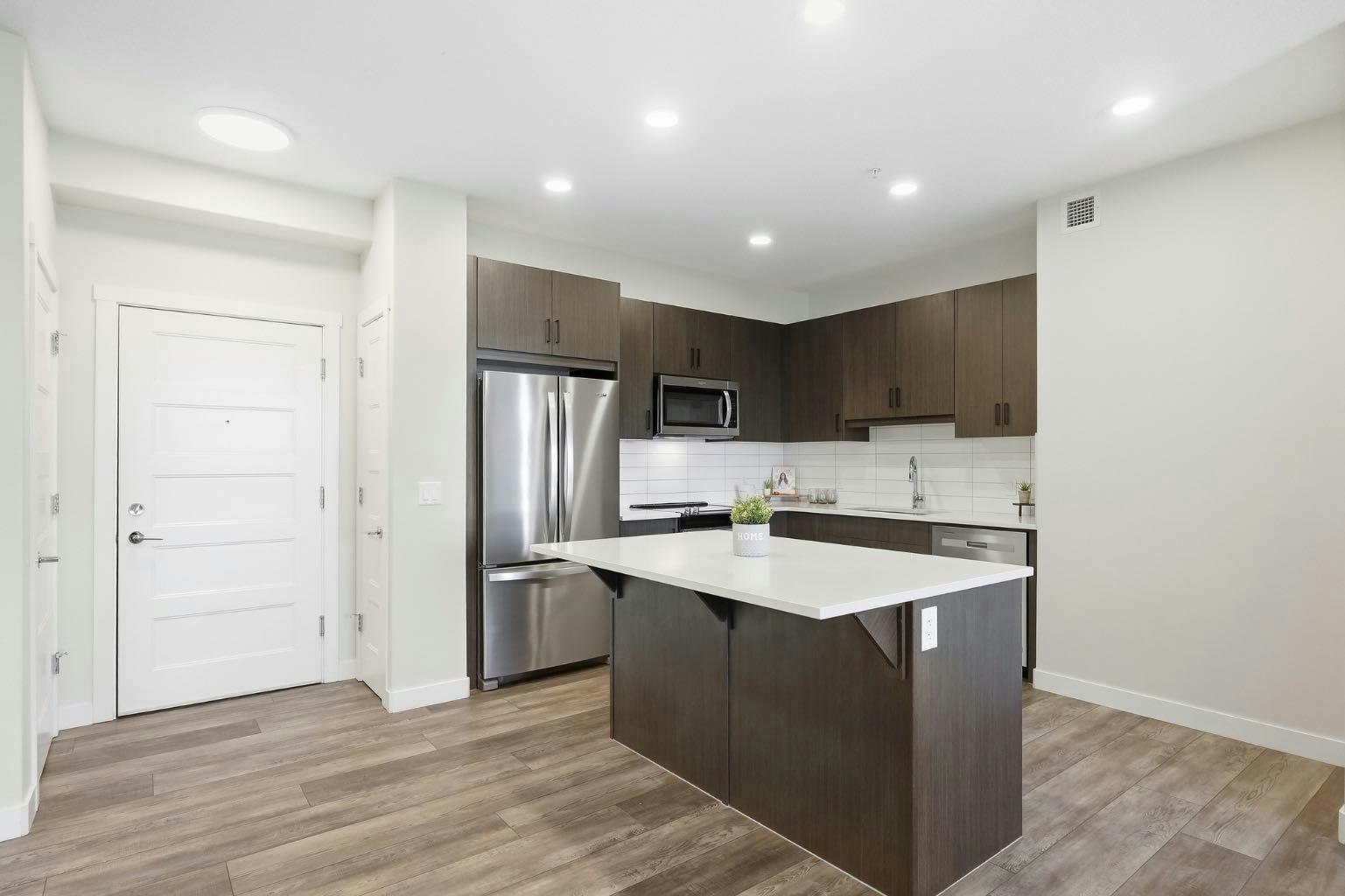 301-55 Wolf Hollow Crescent SE, Calgary, AB, T2X 5K9