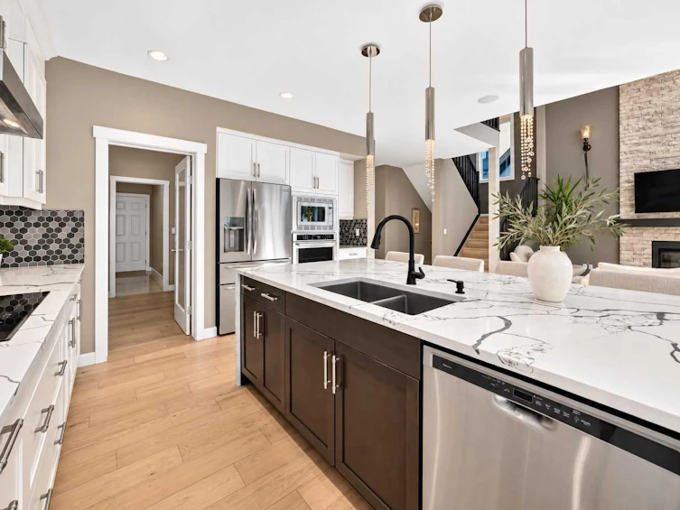 11 Aspen Vista Way SW, Calgary, AB, T3H 0Y7 - 12