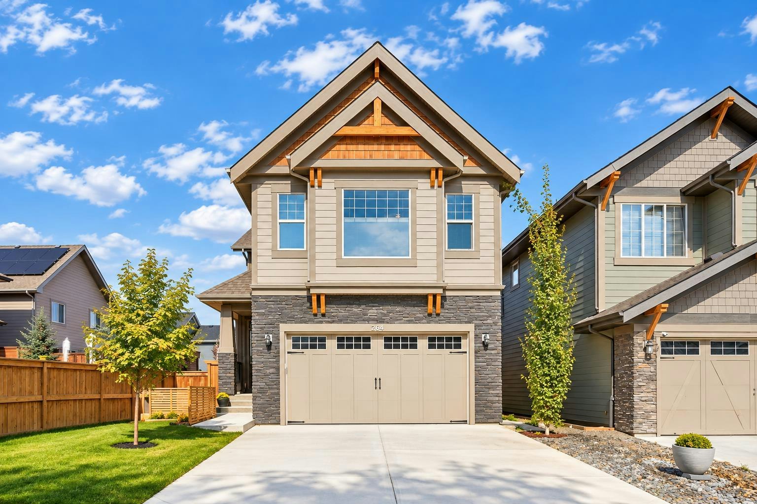 264 Riviera Way, Cochrane, AB, T4C 0Z2
