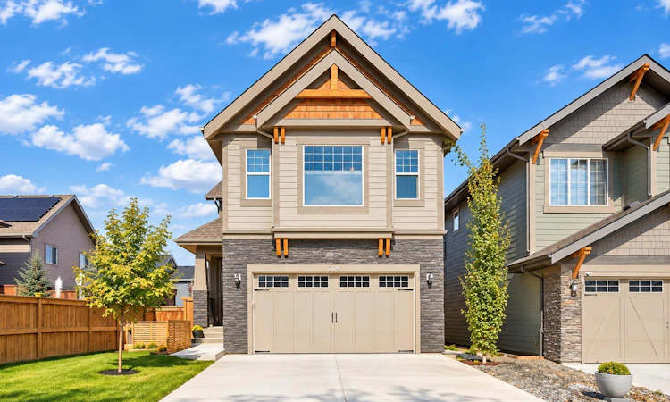 264 Riviera Way