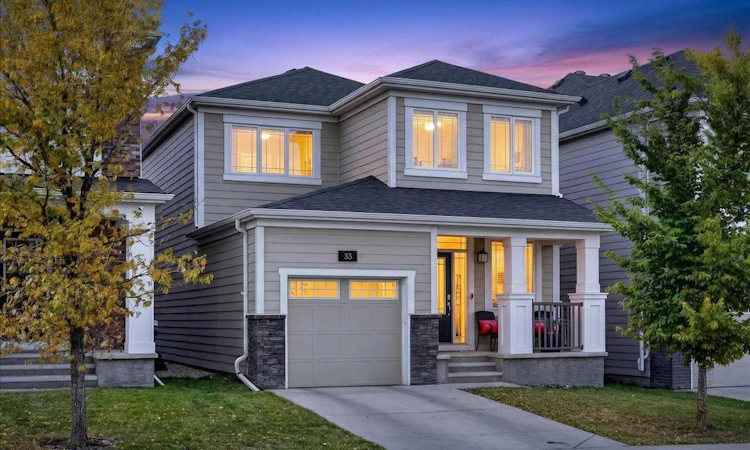 33 Yorkville Green SW