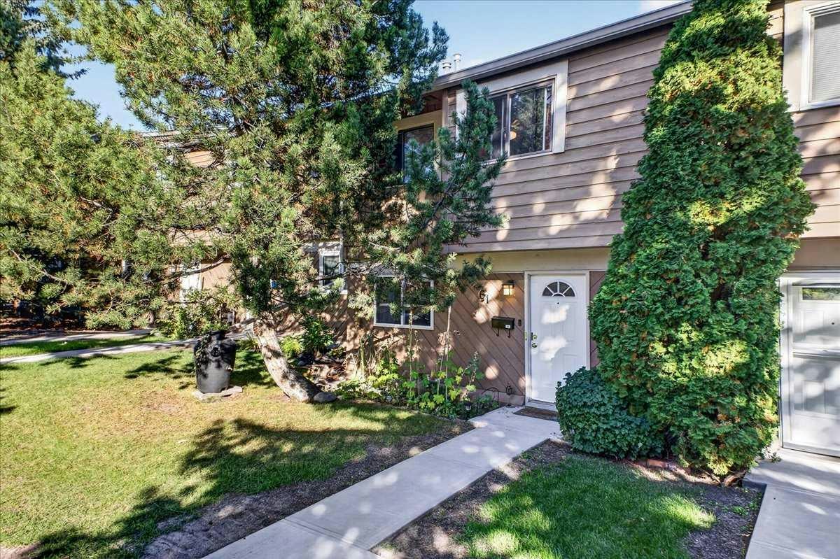 61-4940 39 Avenue SW, Calgary, AB, T3E 6M7